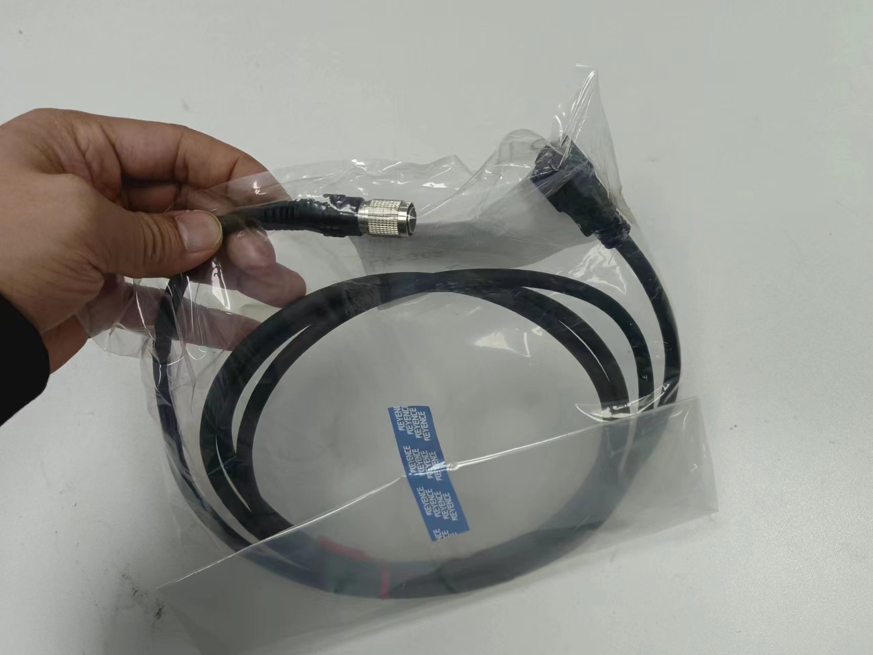 日本KEYENCE基恩士 控制器用電纜 LK-GC2【江崎】中部地區(qū)辦事周生 (5).jpg