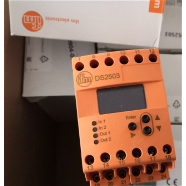 德國(guó)IFM易福門(mén)  帶顯示屏的壓力傳感器2 PN2596